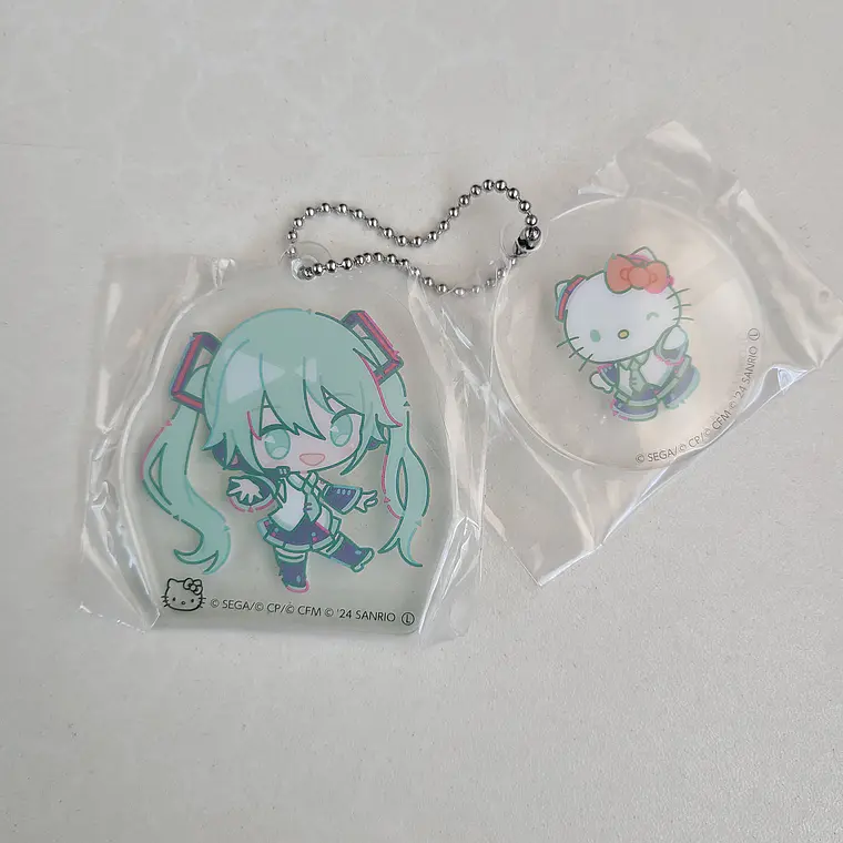 [VOCALOID] Hatsune Miku - Ballchain acrílico SANRIO [Project Sekai] 1