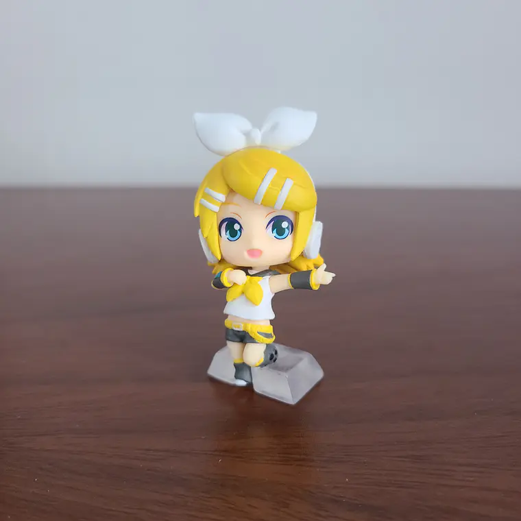 [VOCALOID] Rin Kagamine - Figurita Magical Mirai 2018 1