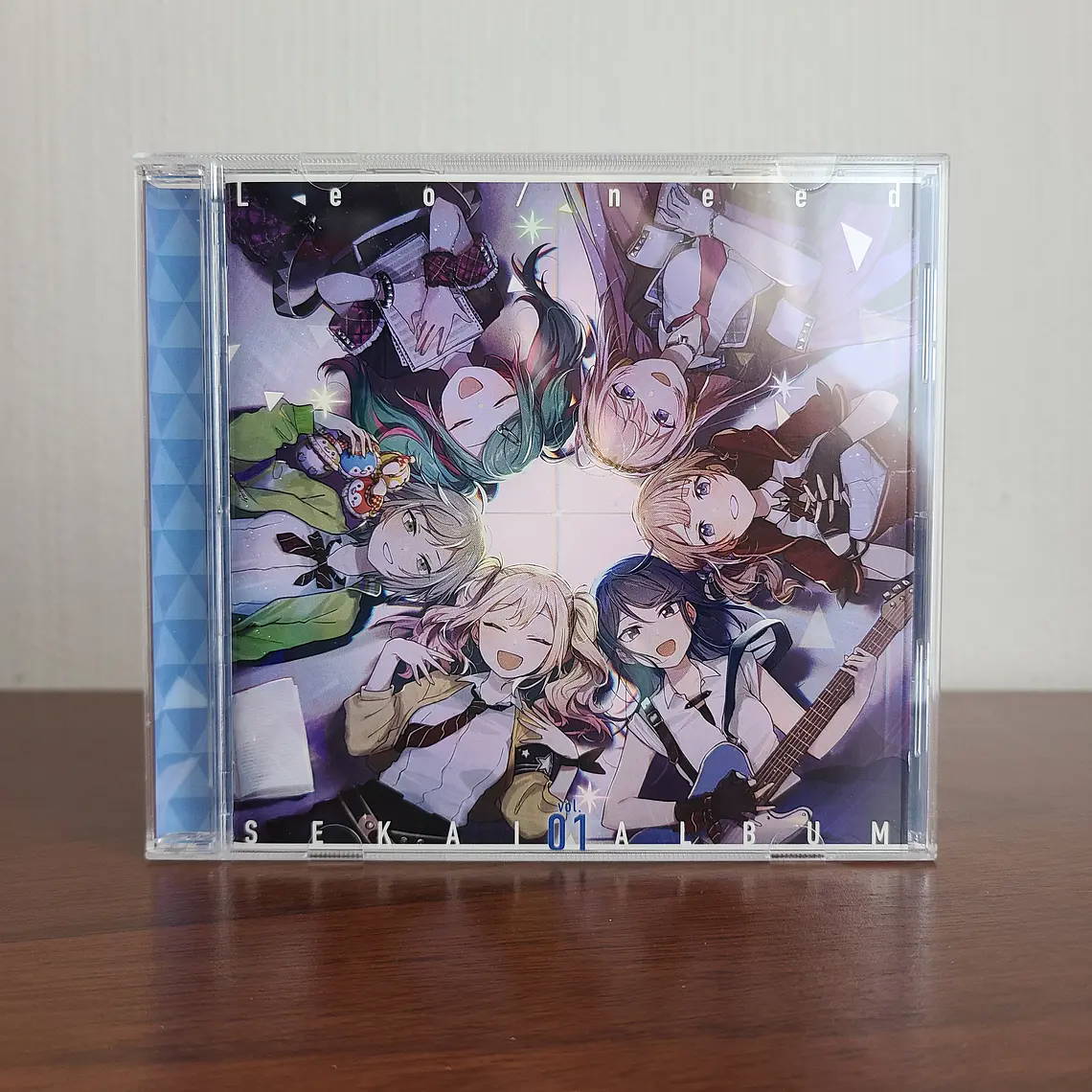 [LEO/NEED] Disco Sekai Album Vol. 1 - Edicion Regular 1
