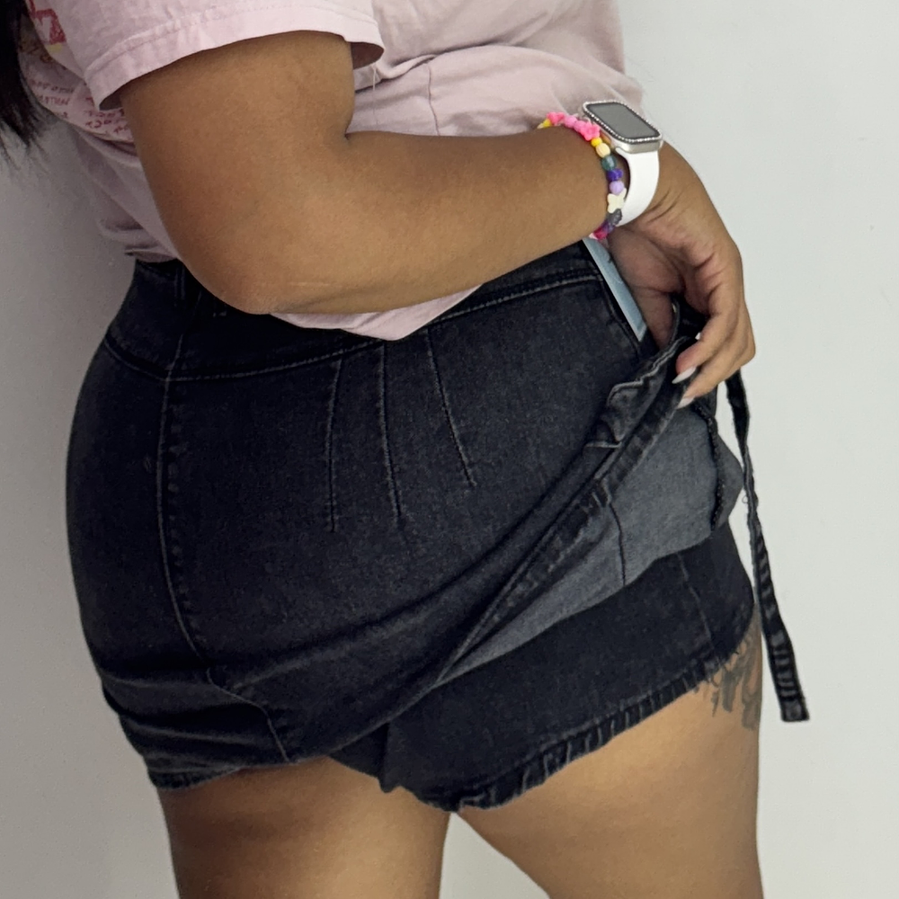 Falda cargo negro short interno 2