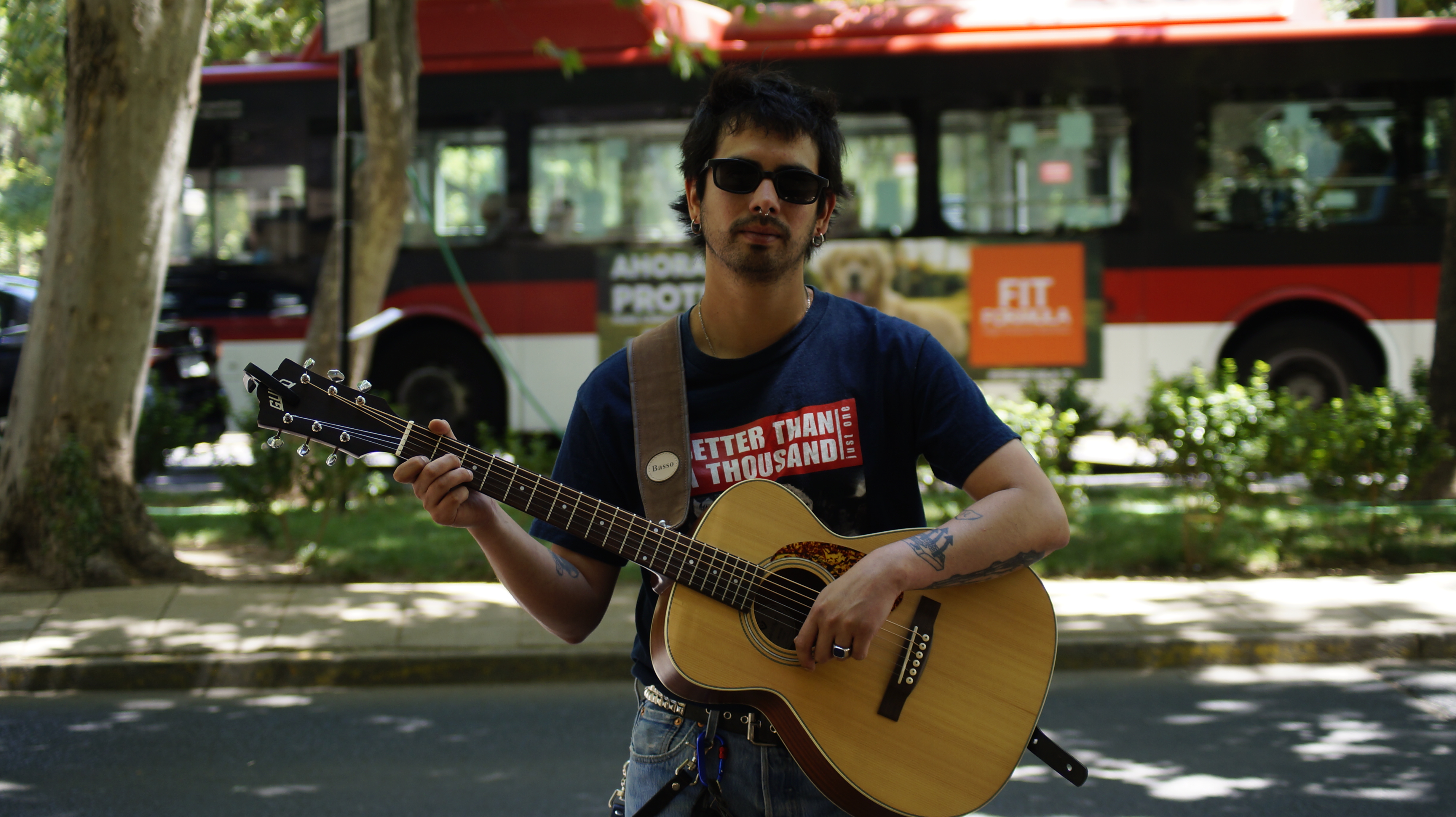 MÁS ALLÁ DEL JARDÍN