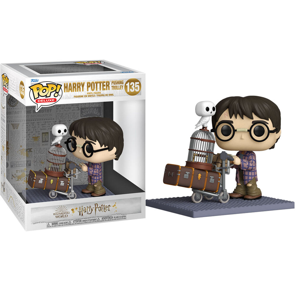 POP figure Harry Potter Anniversary Harry Pushing Trolley 1