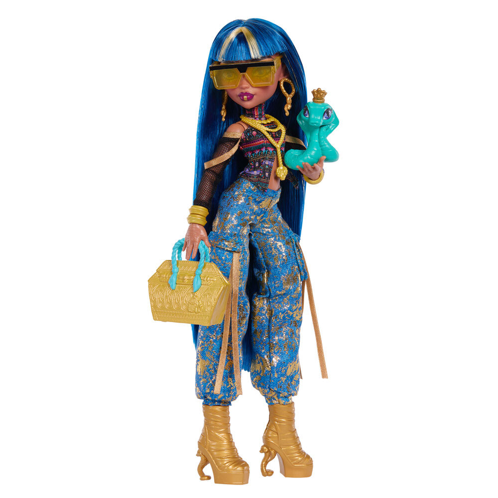 Monster High Cleo De Nile doll 3