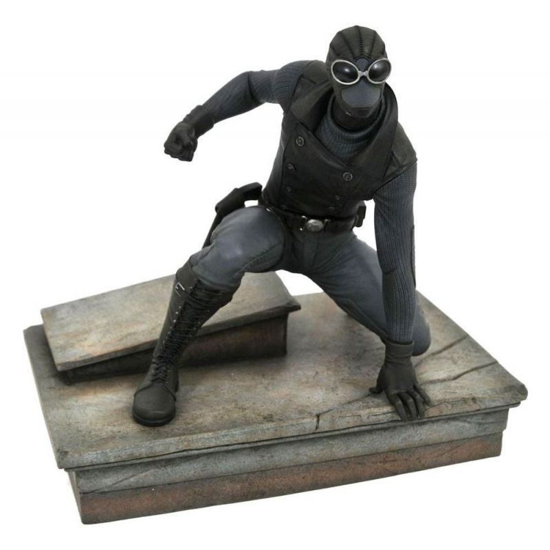 Marvel Spiderman Black Suit statue 18cm 2