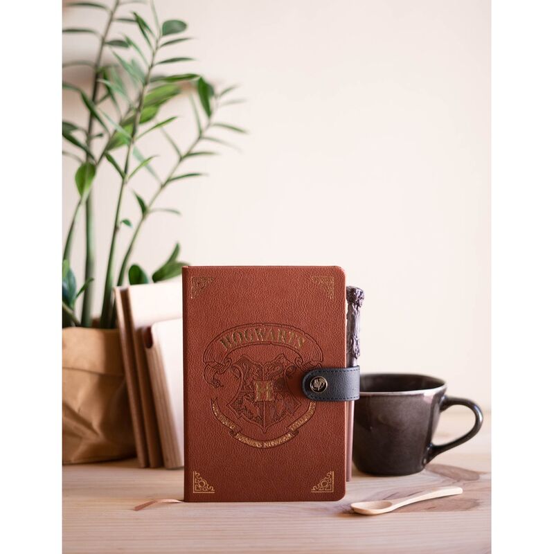 Harry Potter Hogwart A5 premium notebook + wand pen 5
