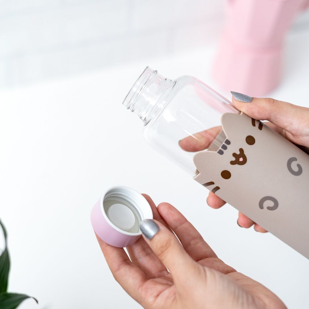 Pusheen glass bottle 500ml 4