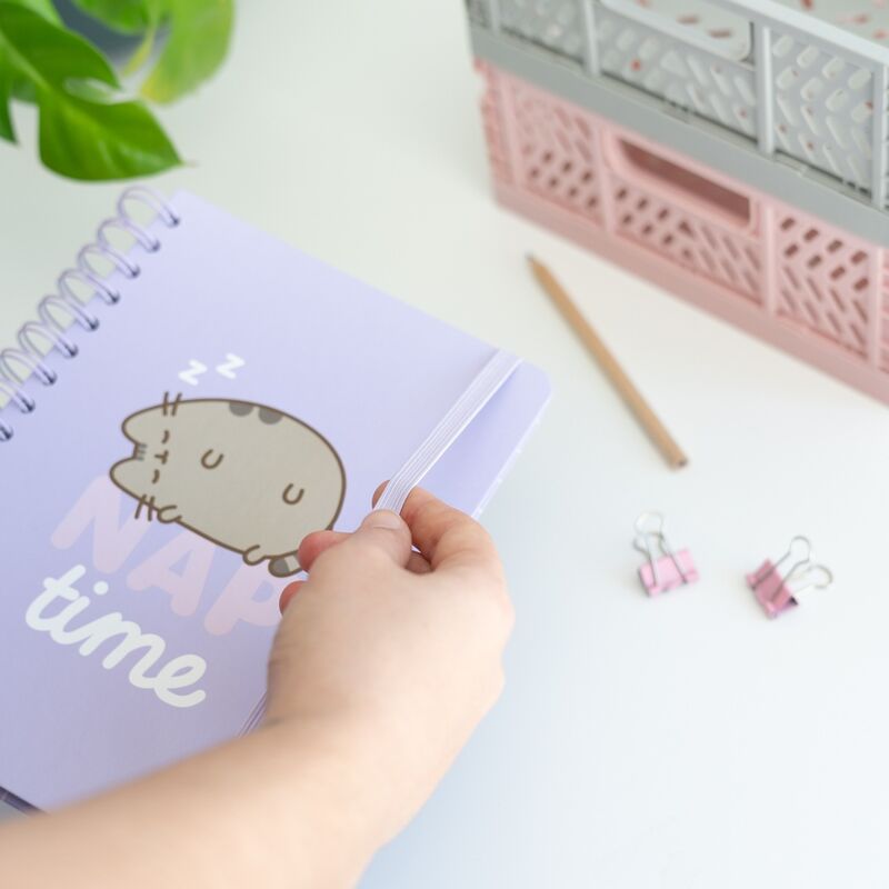 Pusheen Moments A5 notebook 4