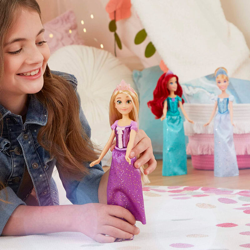 Disney Royal Shimmer Rapunzel doll 1