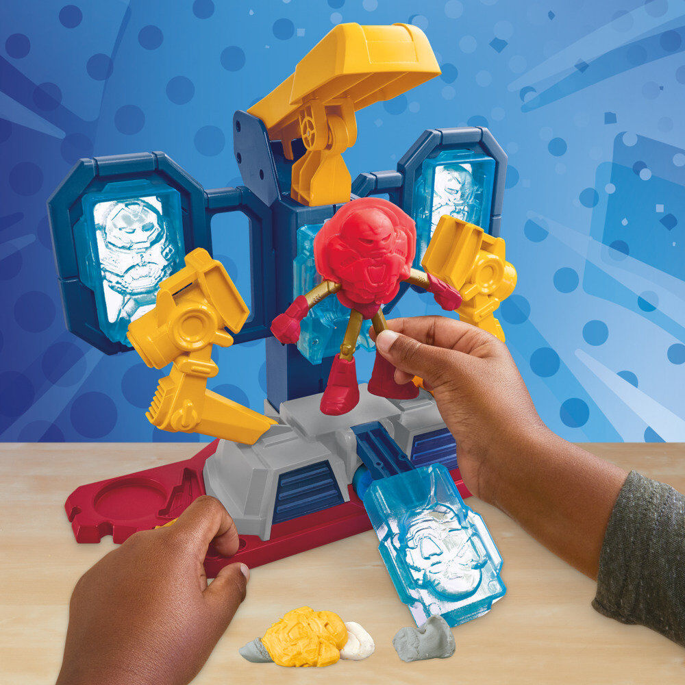 Play-Doh Marvel Iron Man Armour laboratory 5