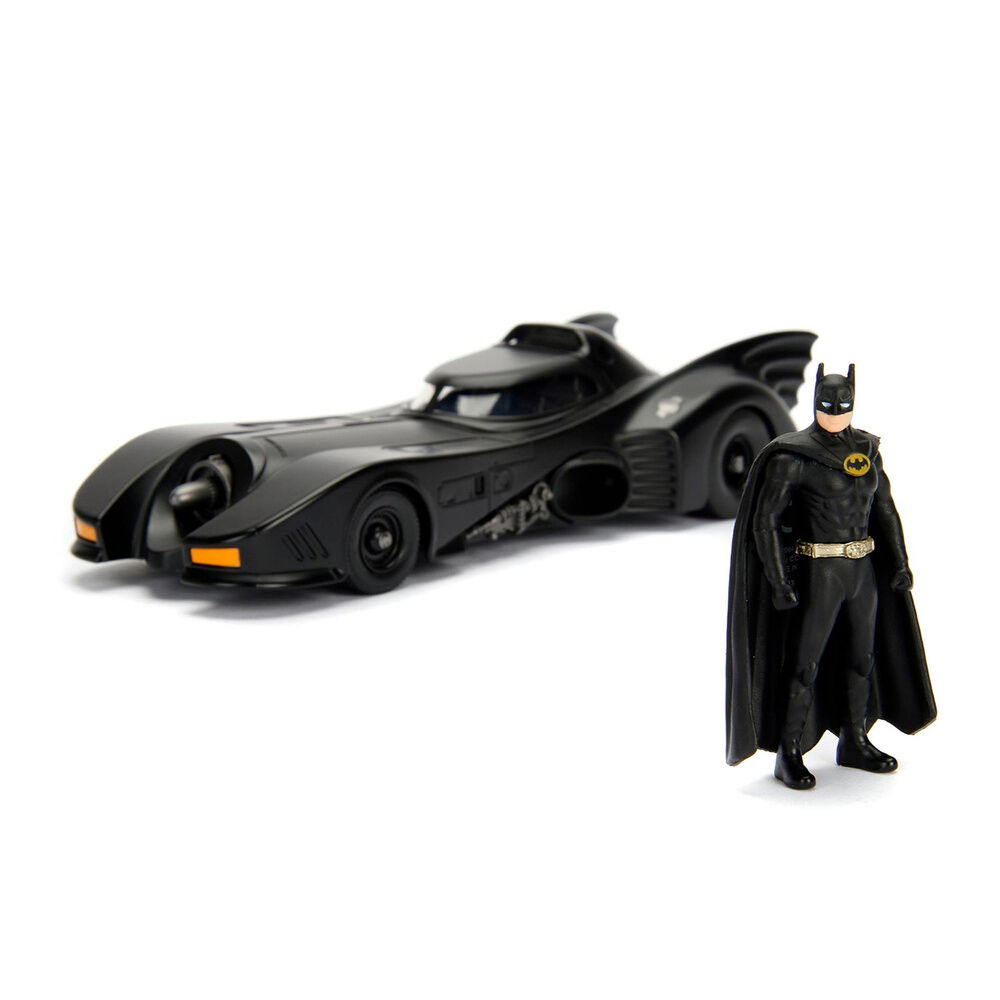 DC Comics Batmovil metal car + Batman figure set 4