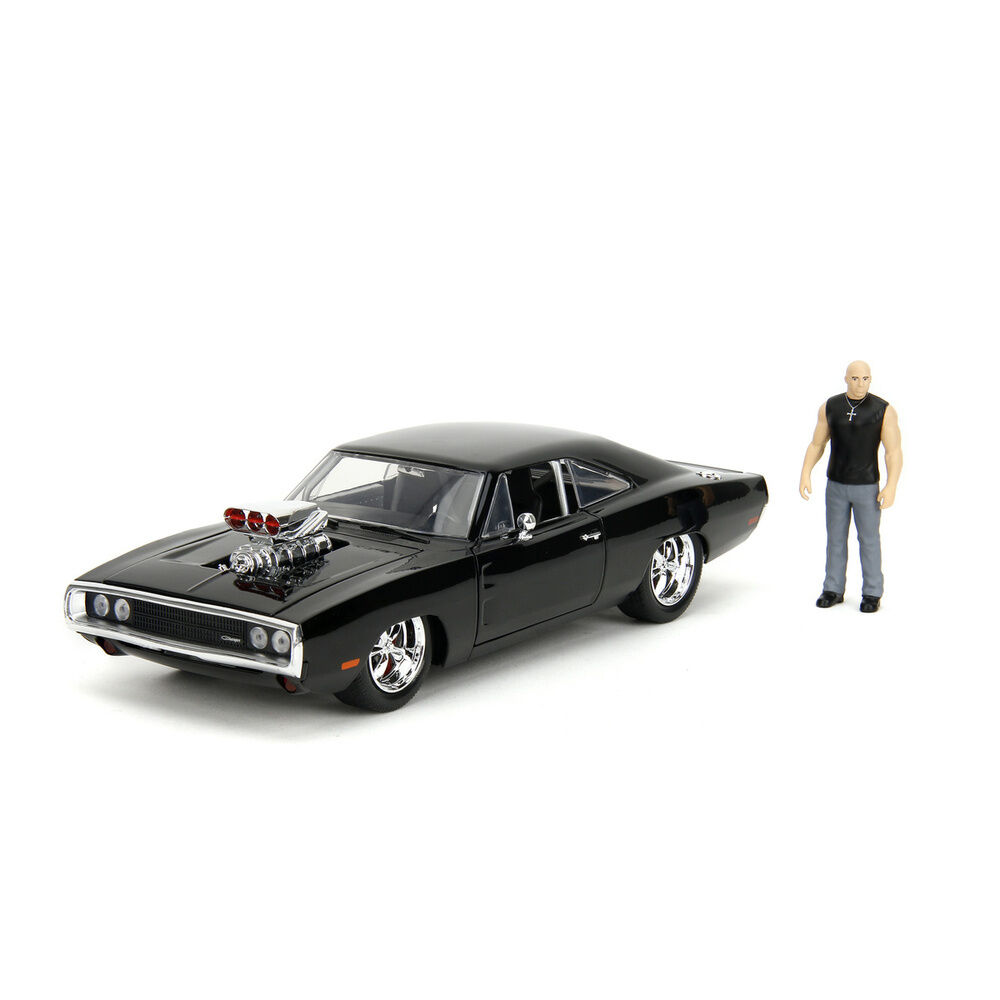 Fast & Furious Dodge Charger R/T car + Dominic Toretto figure set 4