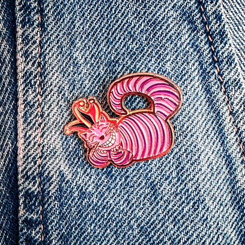 Pin Gato colección Queen of Hearts