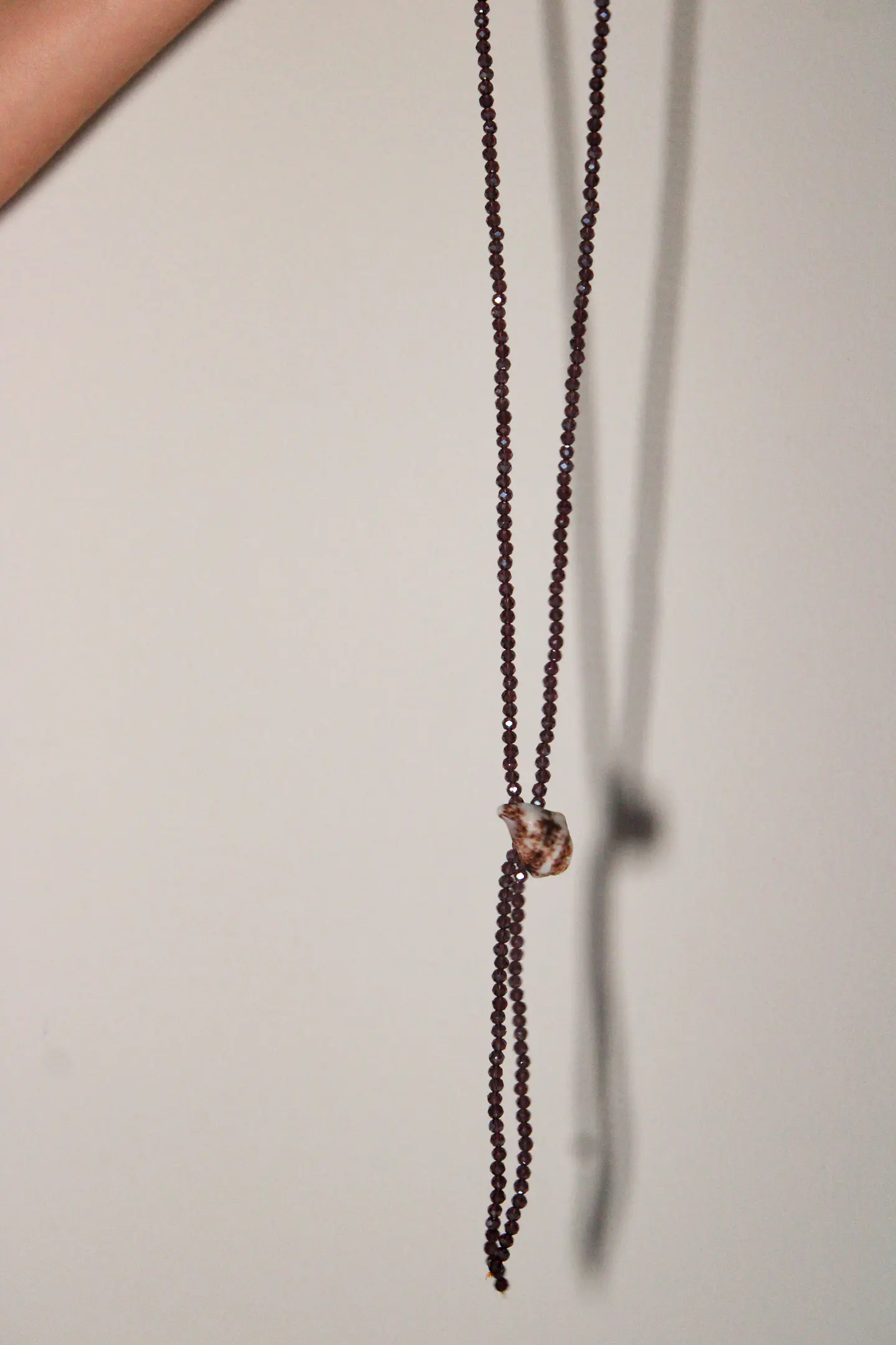 COLLAR BRILLANTE MORADO 3