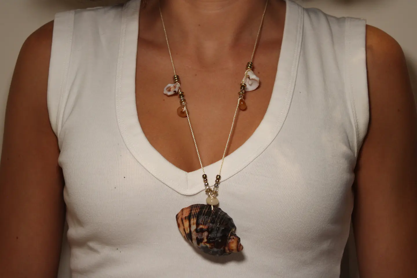 COLLAR AJUSTABLEE CONCHA NEGRA 1