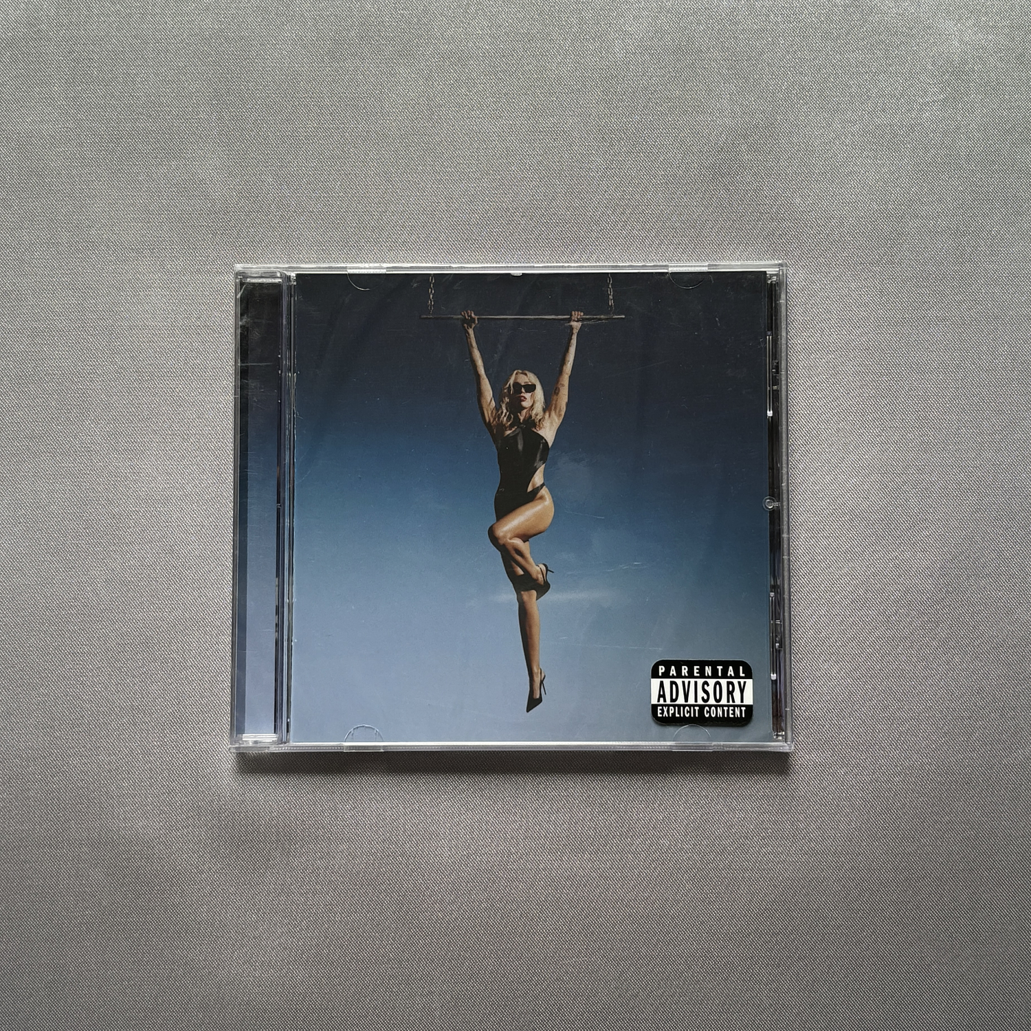 Miley Cyrus - Endless Summer Vacation CD 1