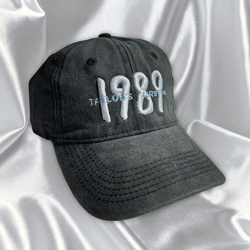 Gorra 1989 (Taylor’s Version) Relieve 1