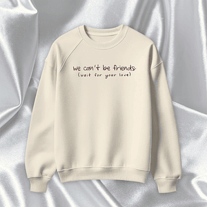 Ariana Grande - Polera Bordada “We Can’t Be Friends” Perla
