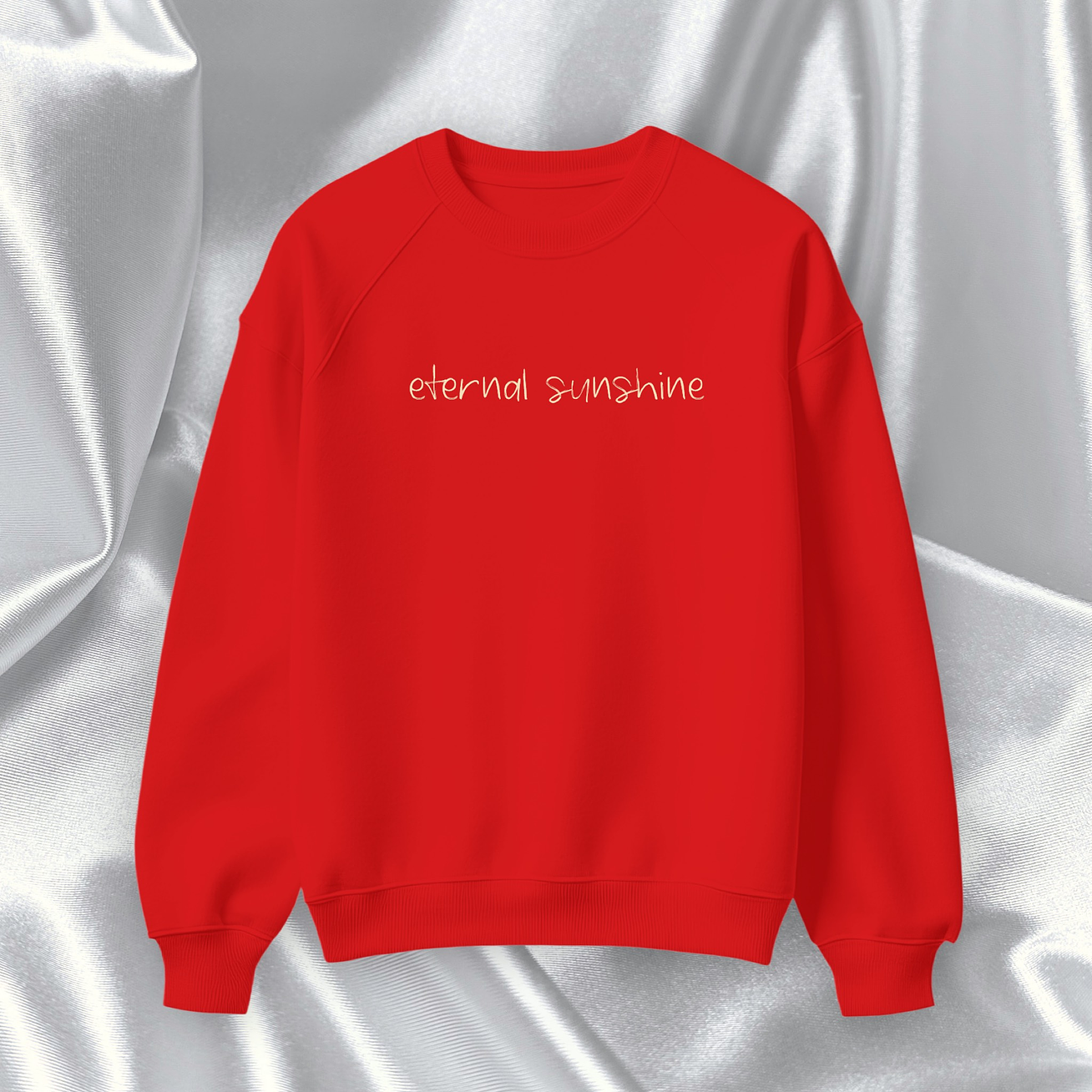 Ariana Grande - Polera Bordada “Eternal Sunshine” Rojo Escarlata 1