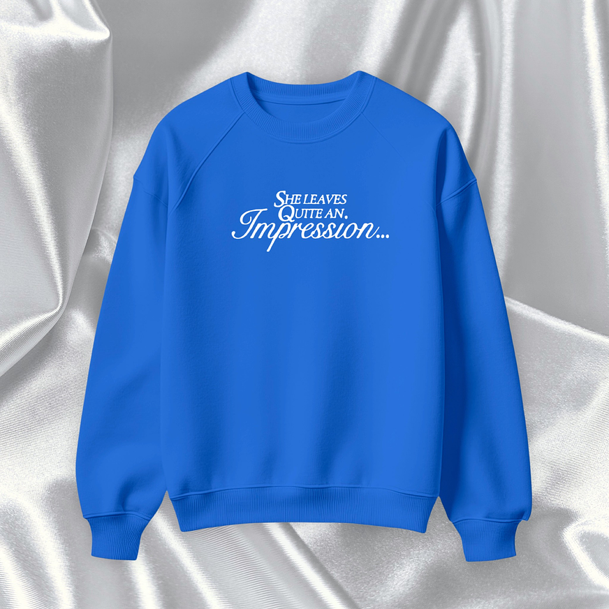Sabrina Carpenter - Polera Bordada “She leaves quite an Impression” 1