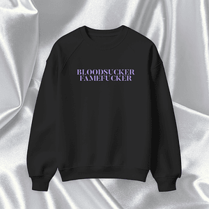 Olivia Rodrigo - Polera Bordada “Bloodsucker Famefucker”