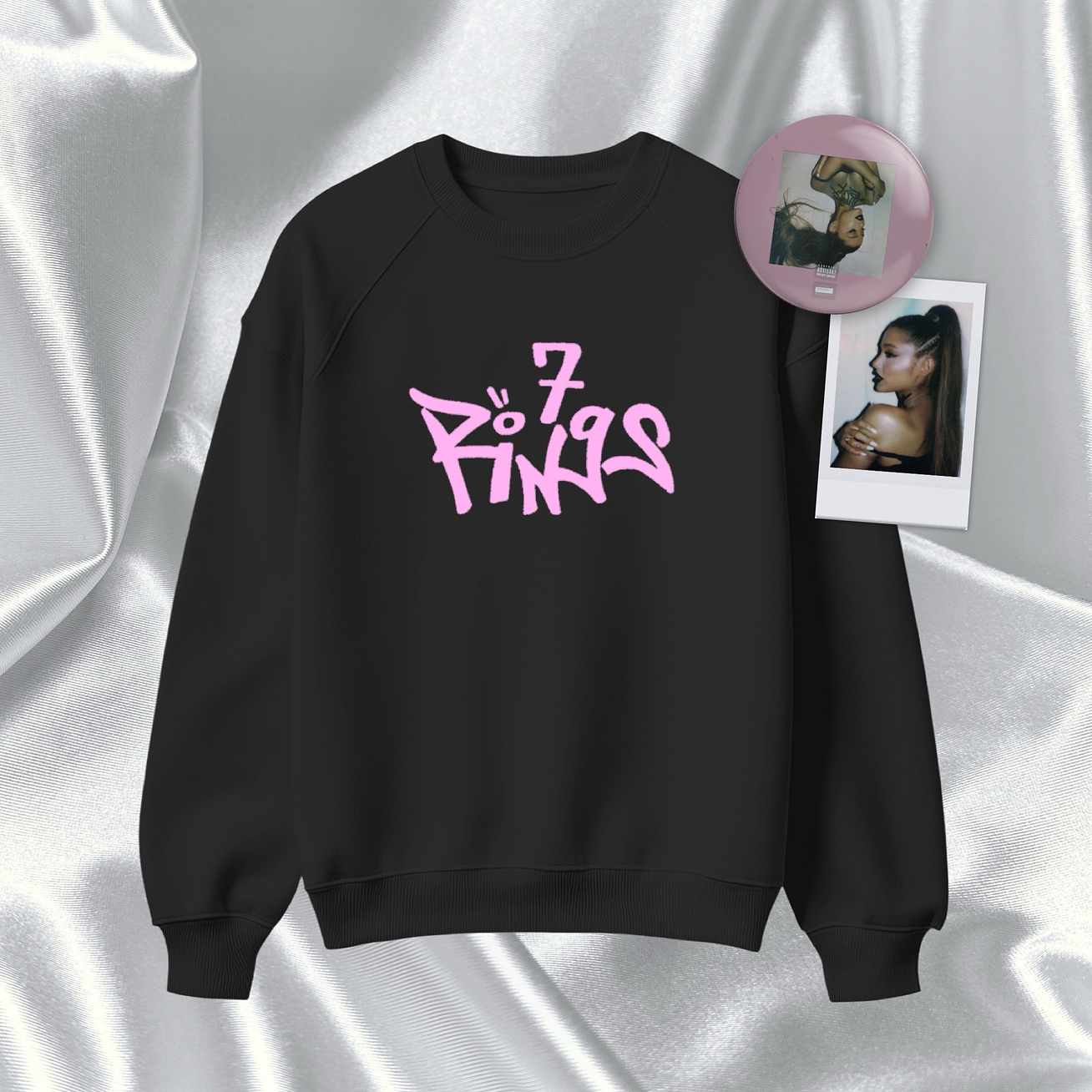 Ariana Grande - Polera Bordada “7 Rings” 3