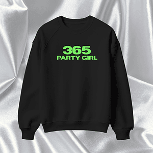Charli XCX - Polera Bordada “365 PARTY GIRL” Brat
