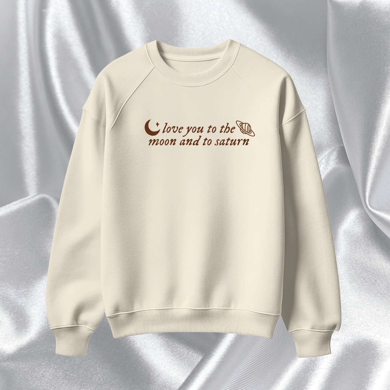 Taylor Swift - Polera Bordada “love you to the moon and to Saturn” 1