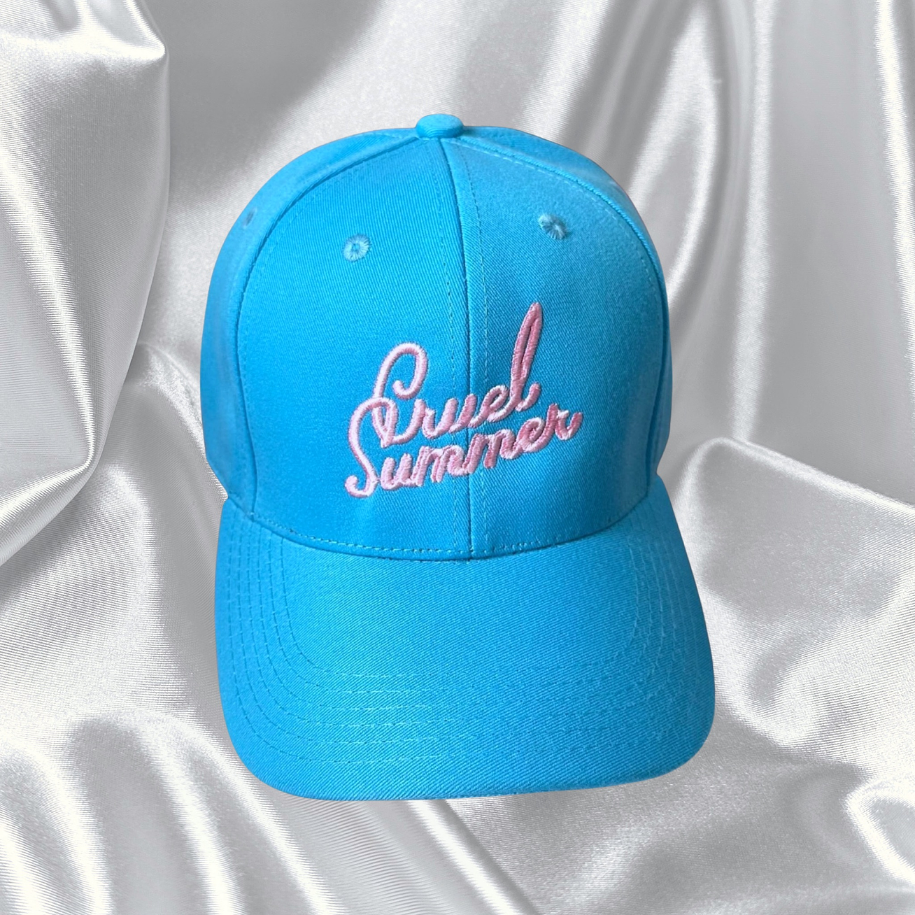 Taylor Swift - Gorra Bordada Cruel Summer 1