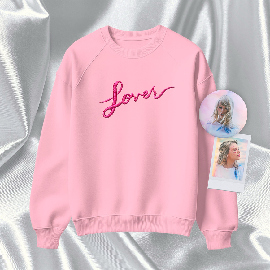 Taylor Swift - Polera Bordada Lover 1