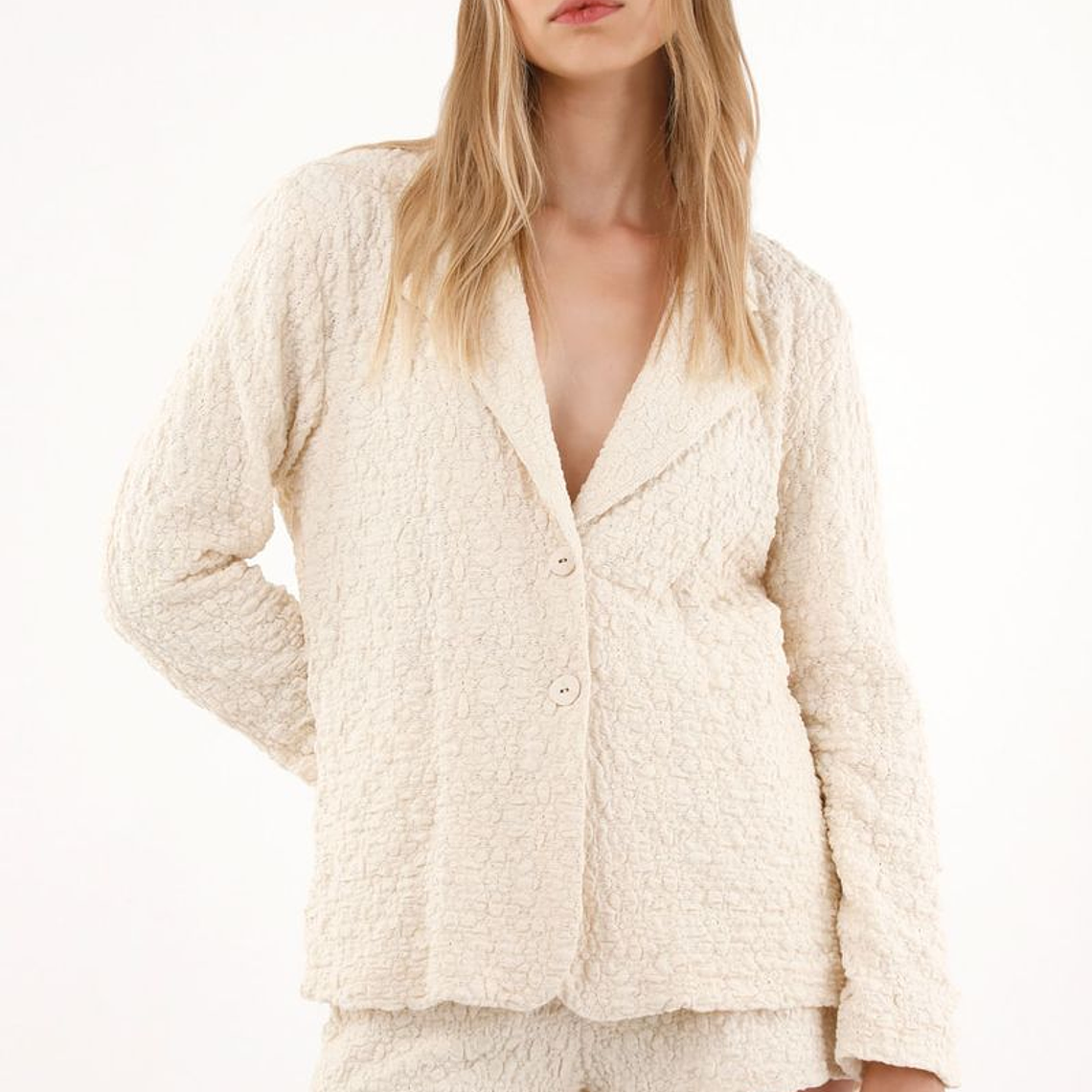 Abrigo tipo blazer crudo para mujer 2