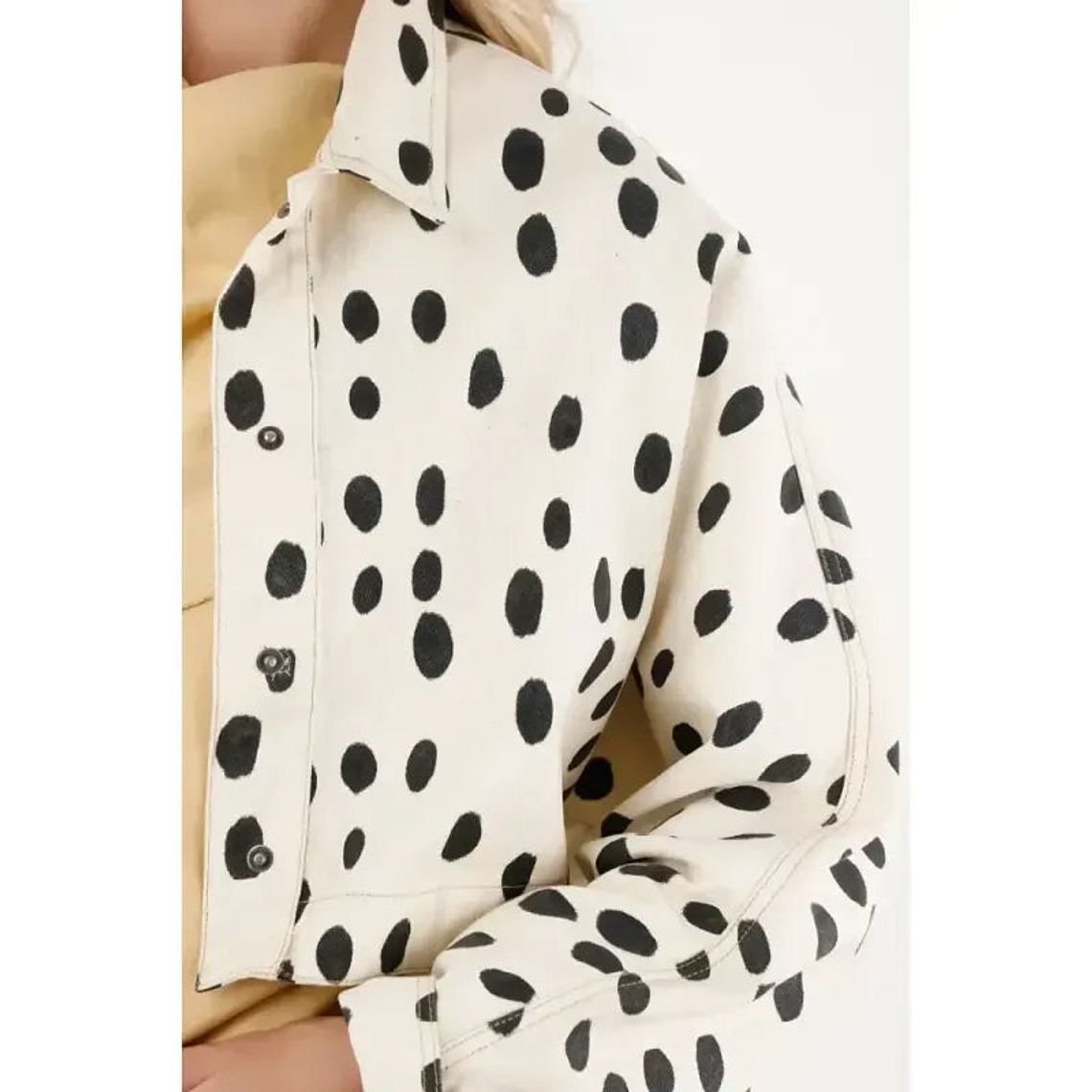 Chaqueta oversized estampada para mujer 4