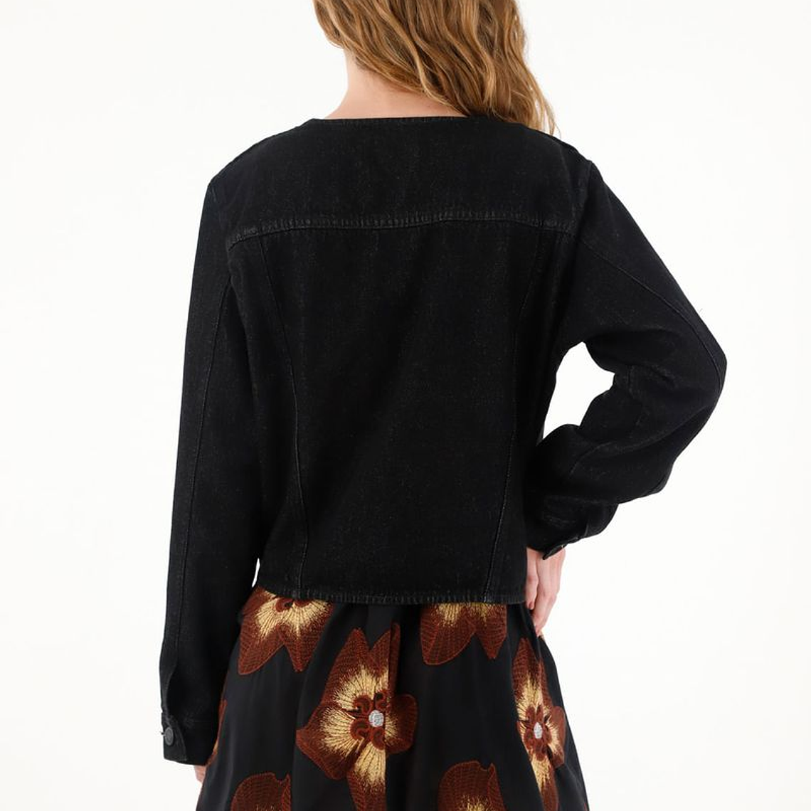 Chaqueta torera con apliques de flores para mujer 3