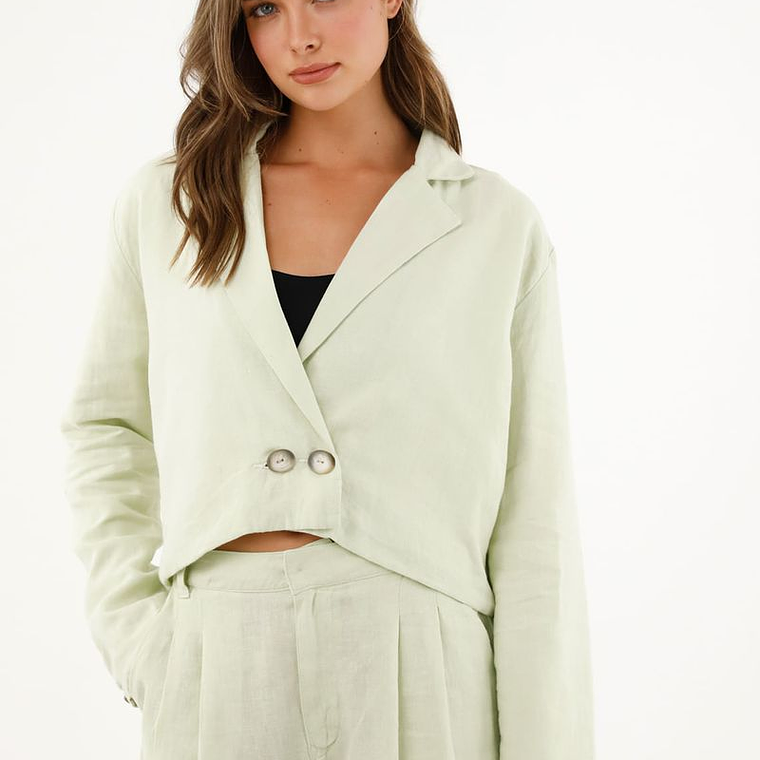 Chaqueta corta tipo blazer para mujer 1