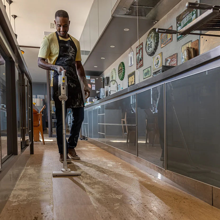 Aspiradora Vertical 1000 Watts VCL2 2