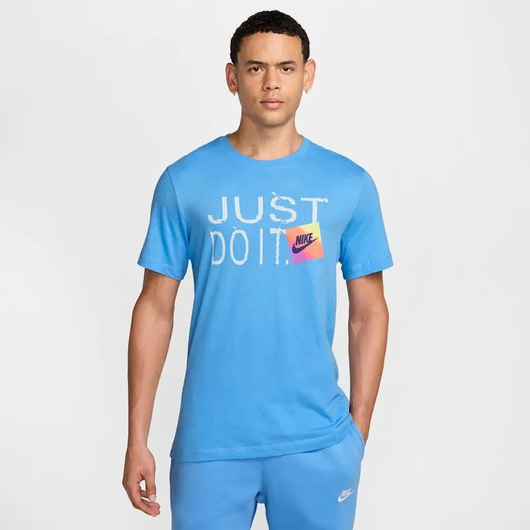 Nike Sportswear Camiseta para hombre 1
