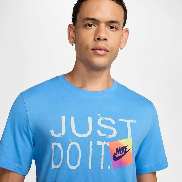 Nike Sportswear Camiseta para hombre 3