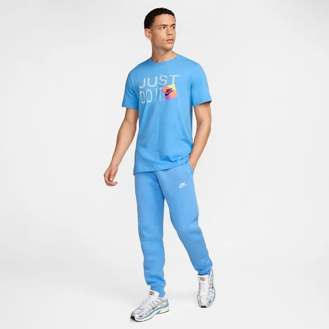 Nike Sportswear Camiseta para hombre 4