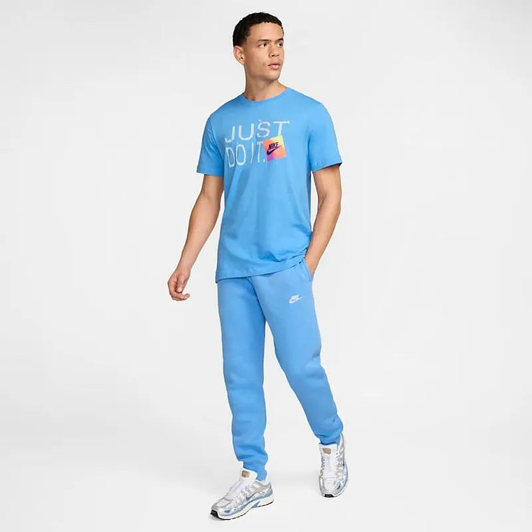 Nike Sportswear Camiseta para hombre 4