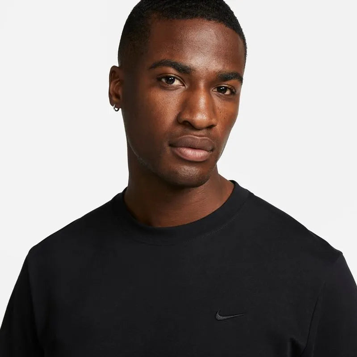 Camiseta versátil de manga corta Dri-FIT para hombre 3