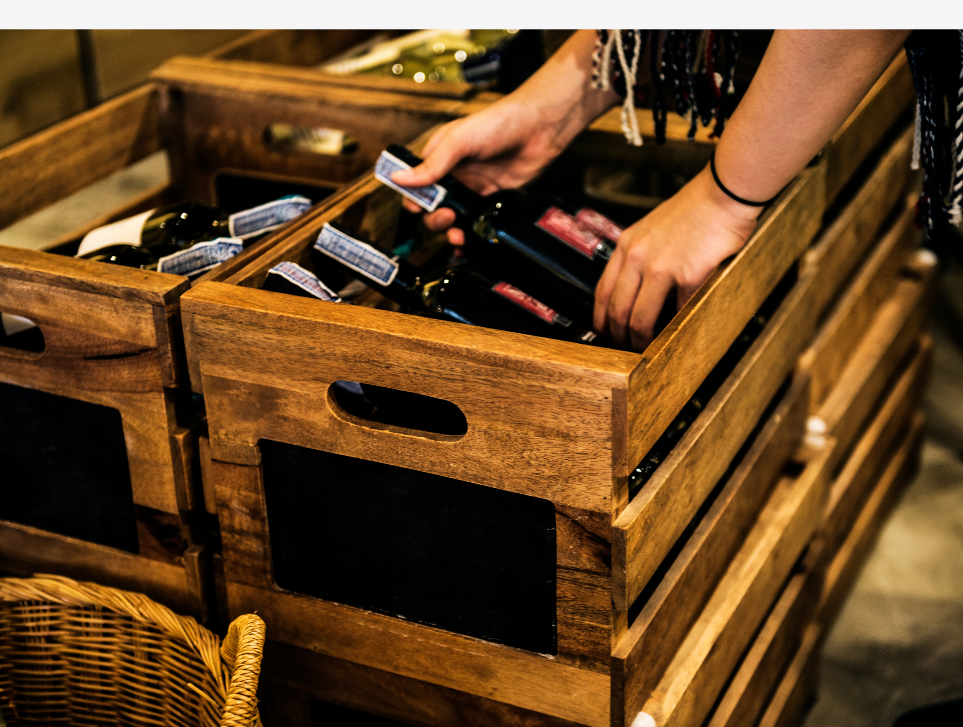 O Luxo Chega Intacto: Por que Comprar Vinhos Premium Online é Mais Seguro do que Você Imagina