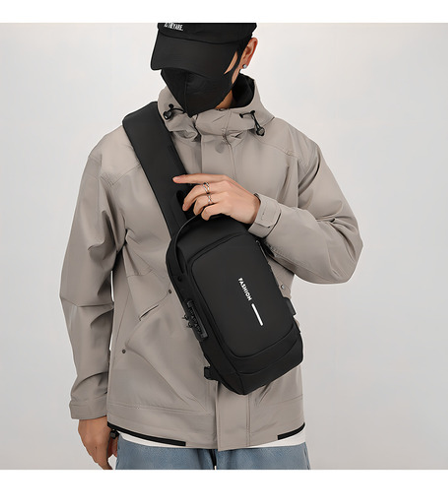 Bolsa De Moto Anti-robo Impermeable Bandolera Deportivo Color Negro Diseño De La Tela Liso 5