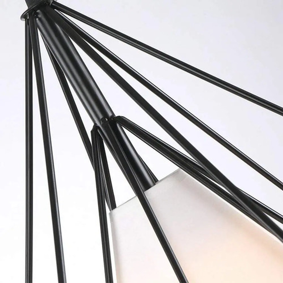 Lampara Triple De Techo Hierro Forma Diamante + Foco Negro 8