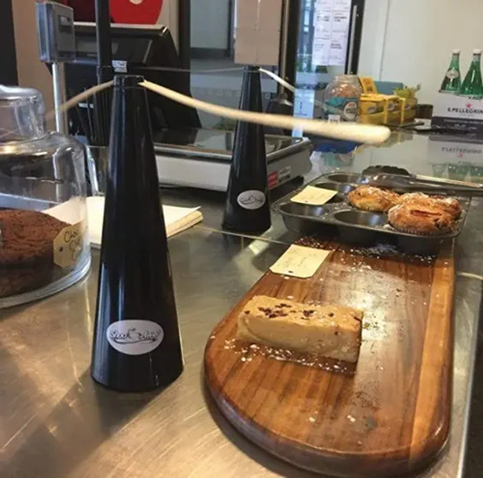 Abanico Ventilador Repelente De Moscas Recdargable Thek 3