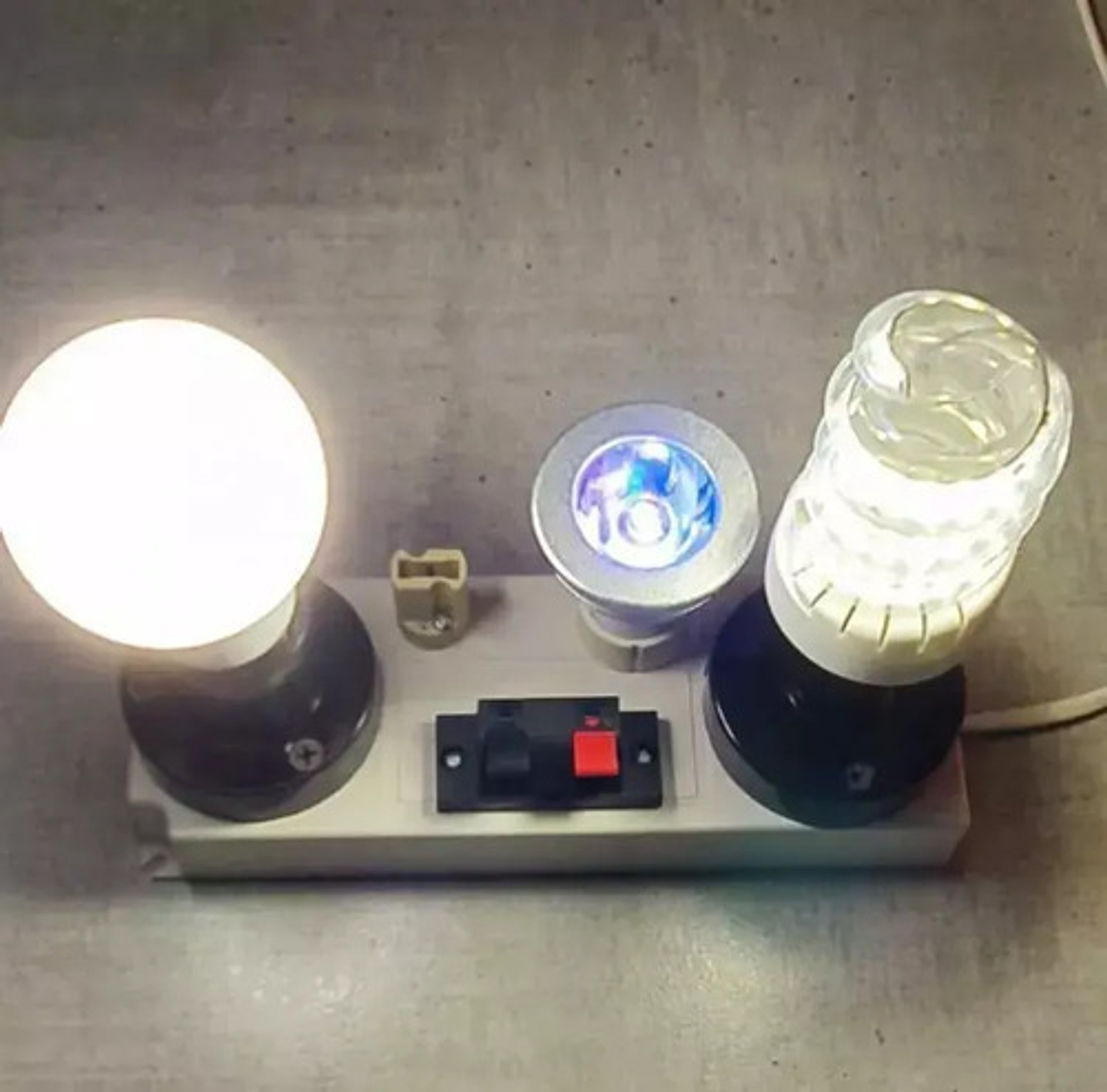 Tester Probador De Ampolletas E27 E14 Banco De Prueba 2