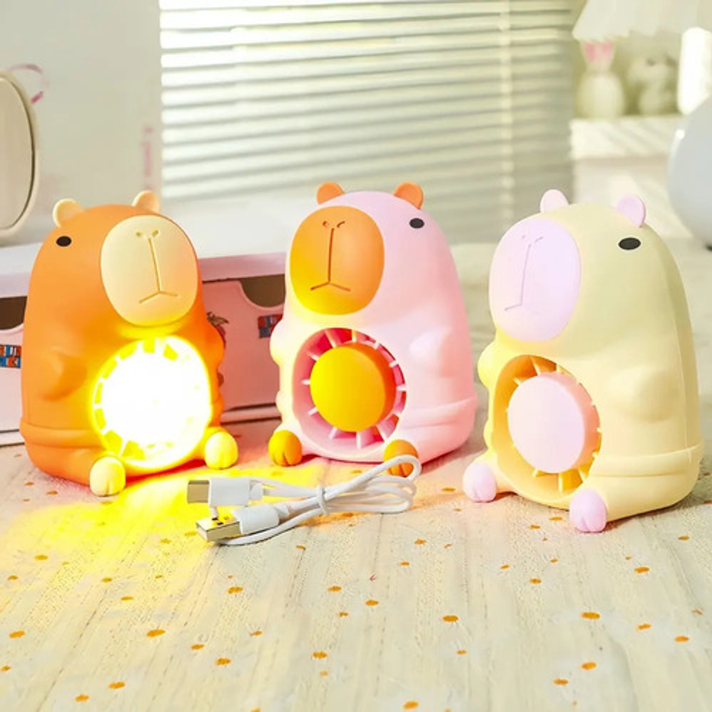 Ventilador Usb Infantil Con Luz Led Capibara 7