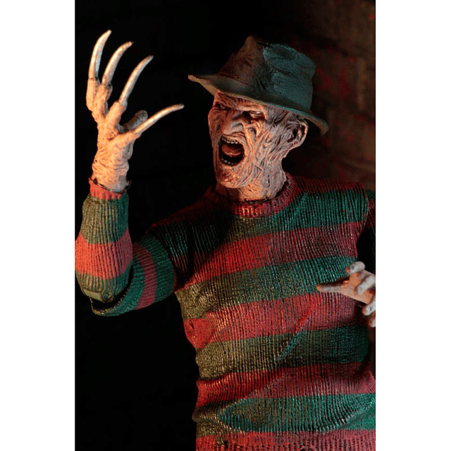 Nightmare in Elm Street Freddy Krueger Ultimate figure