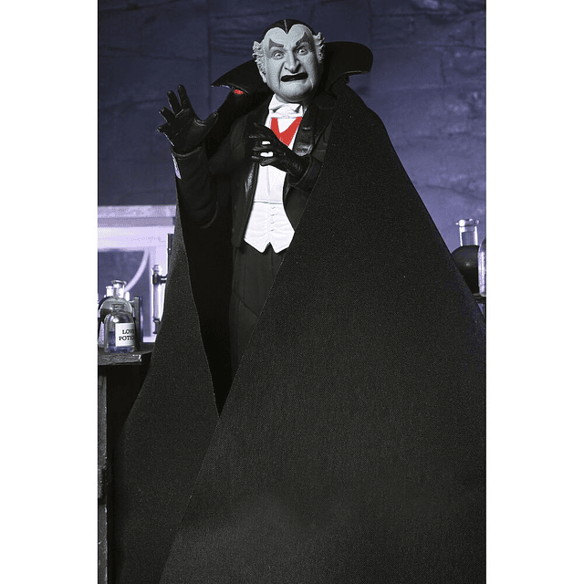 The Munster Grandpa Munster Ultimate figure 18cm
