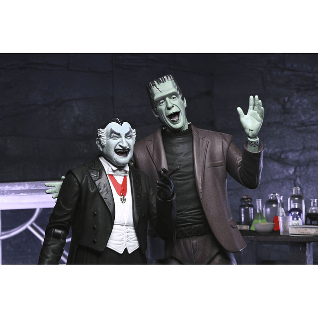 The Munster Herman Munster Ultimate figure 18cm