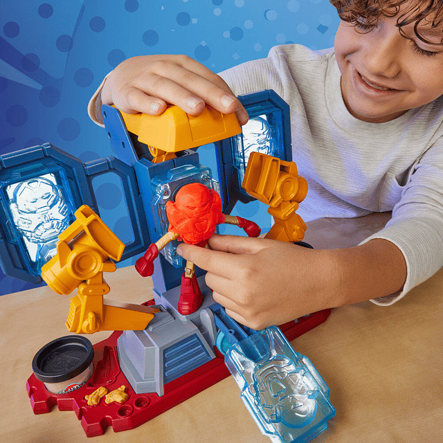 Play-Doh Marvel Iron Man Armour laboratory