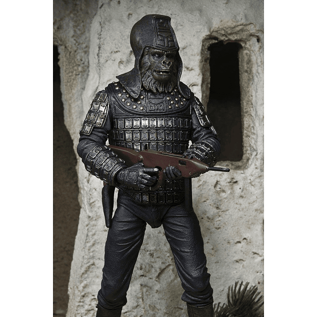 Planet of the Apes General Ursus figure 18cm